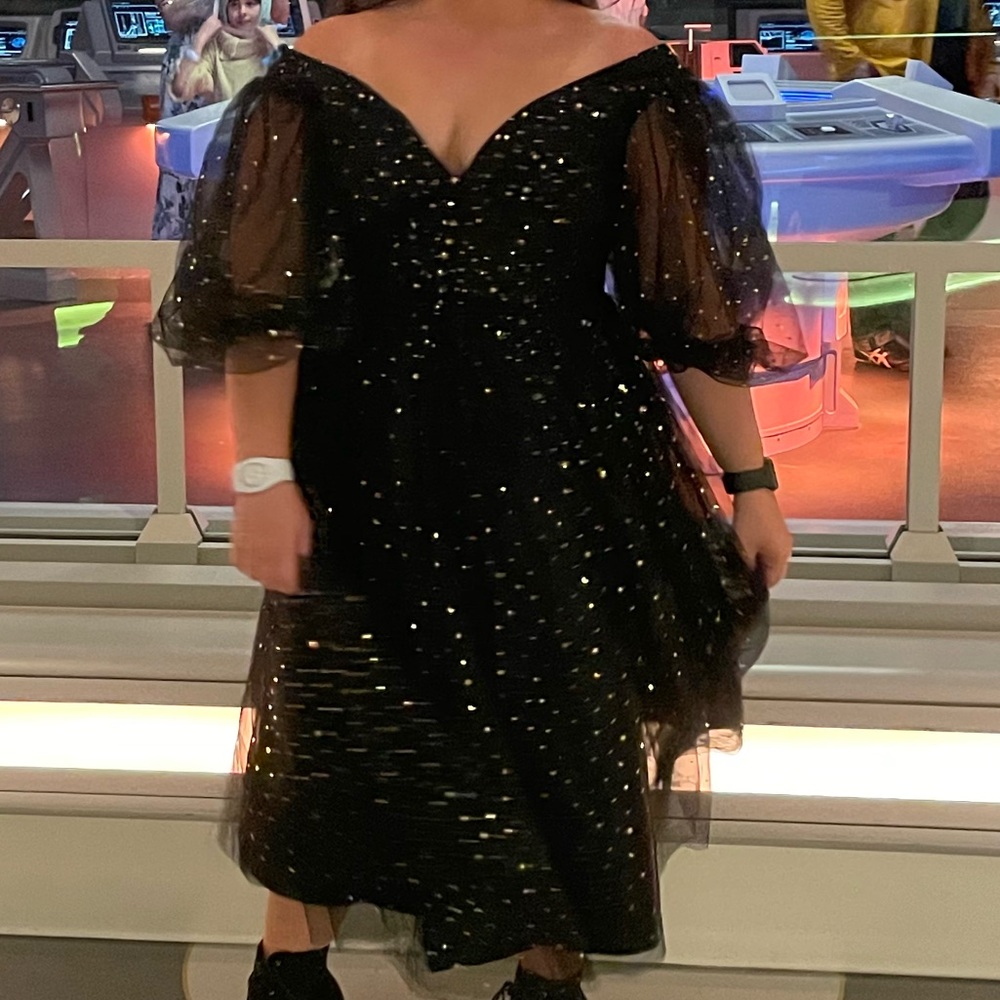 Black and Gold Star Lace-Up Dress